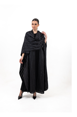 BLACK JACQUARD   OPEN  BISHT