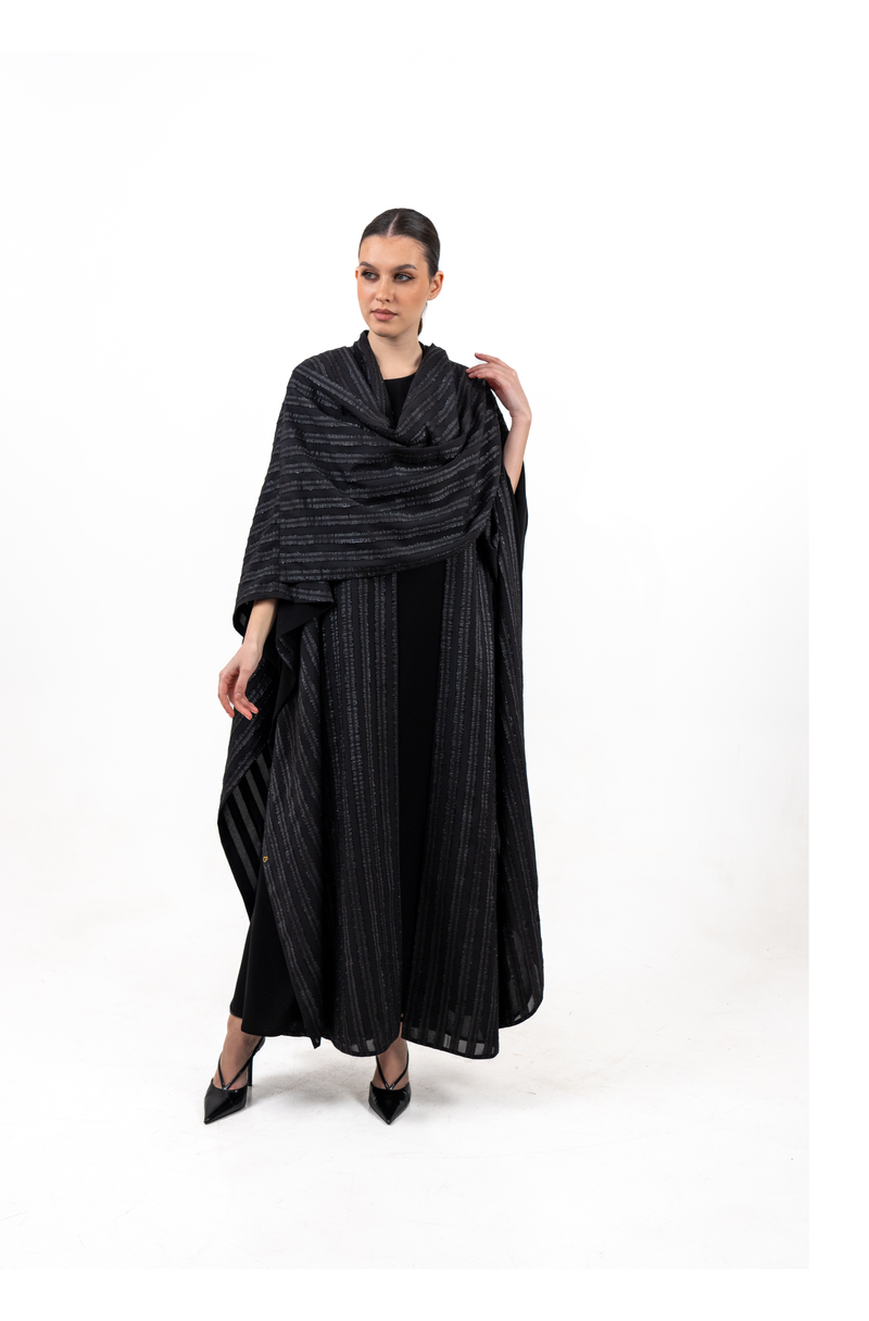 BLACK JACQUARD   OPEN  BISHT