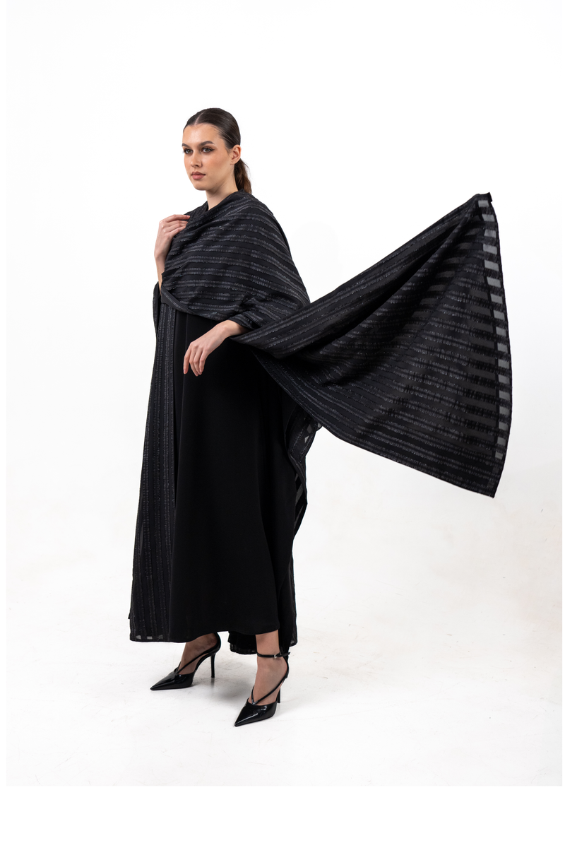 BLACK JACQUARD   OPEN  BISHT