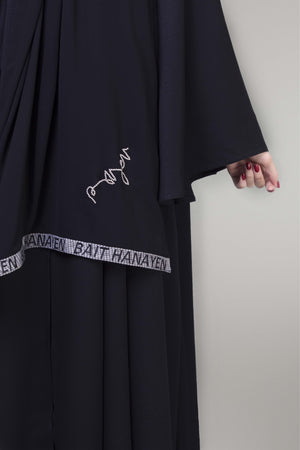 BLACK TWEETED LOGO FABRIC DESIGN SOALON ABAYA.