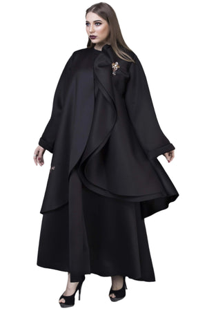 BLACK DOUBLE LAYERED FOAM FABRIC ABAYA.