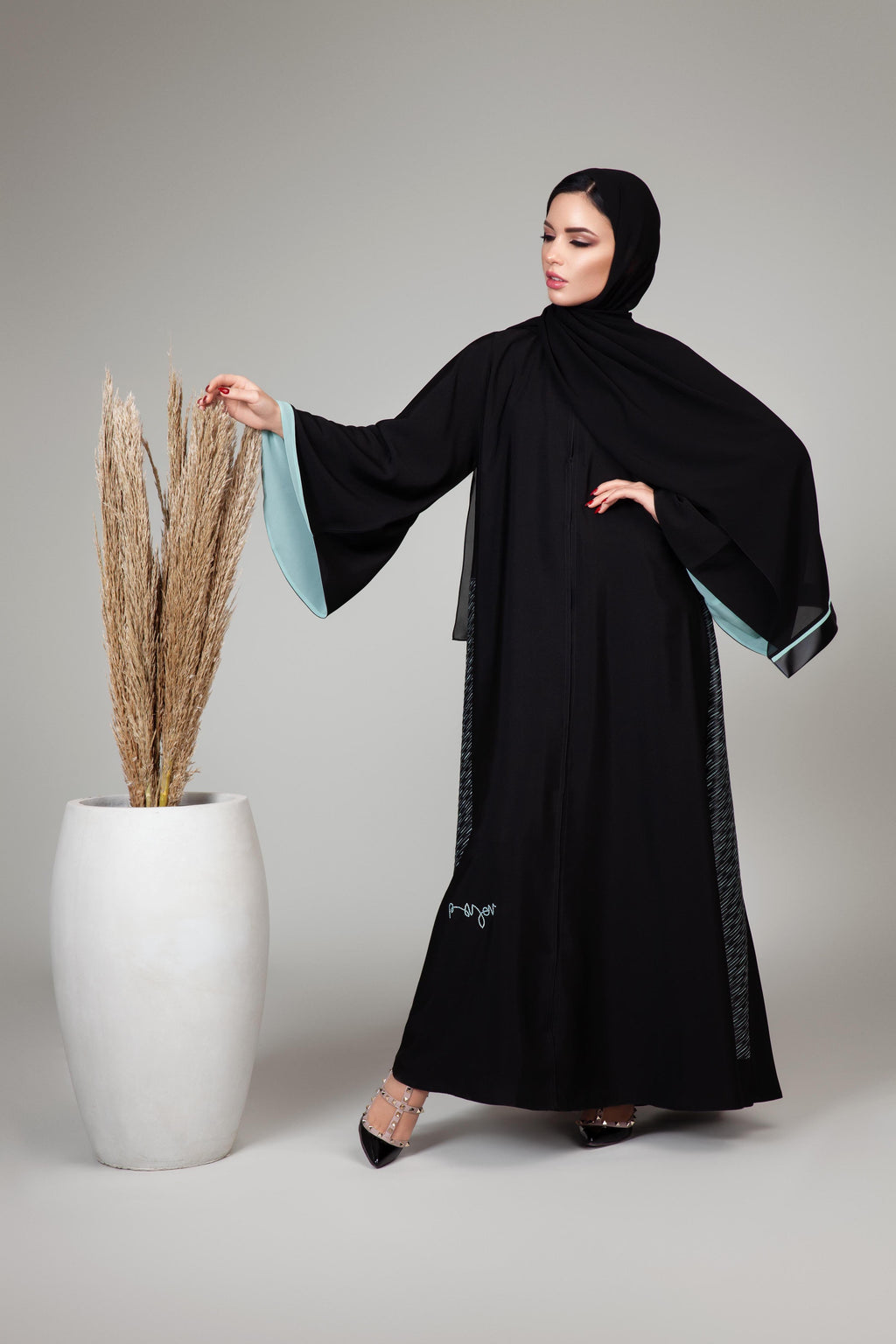 BLACK OCEAN BLUE AZTEC LEATHER CLOCHE ABAYA.