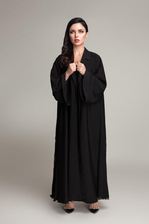 BLACK PLEATED SOALON OPEN ABAYA.