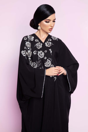 BLACK FLOWER EMBROIDERY BISHT SOALON ABAYA