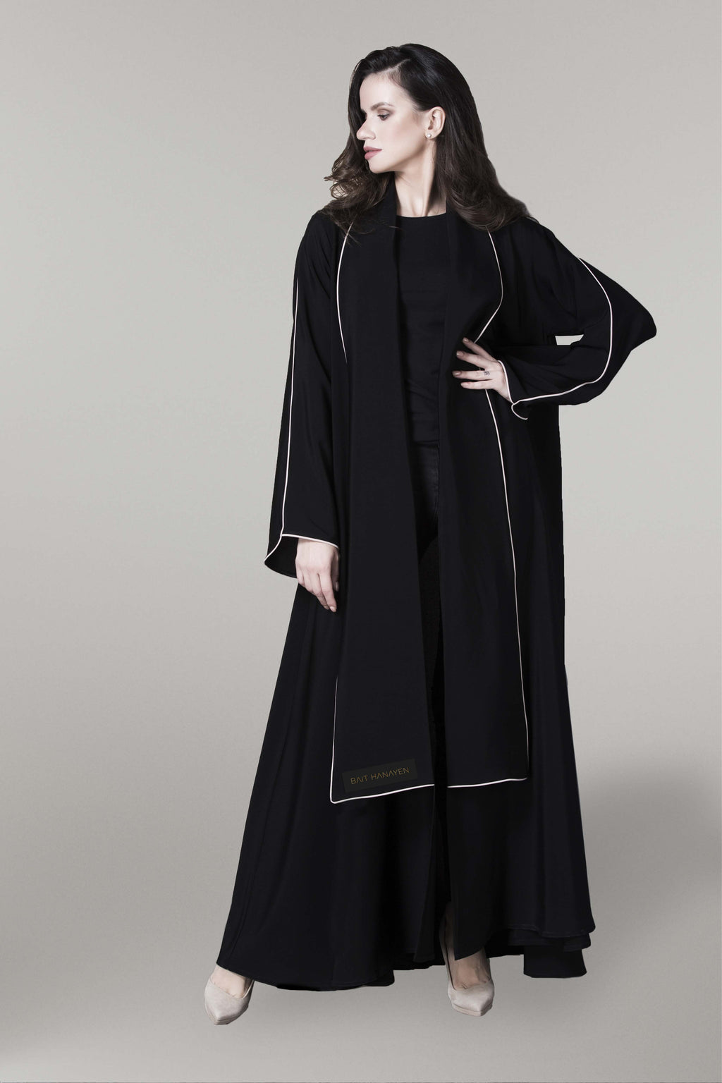 BLACK PLAIN WHITE PIPING DESIGN SOALON ABAYA.