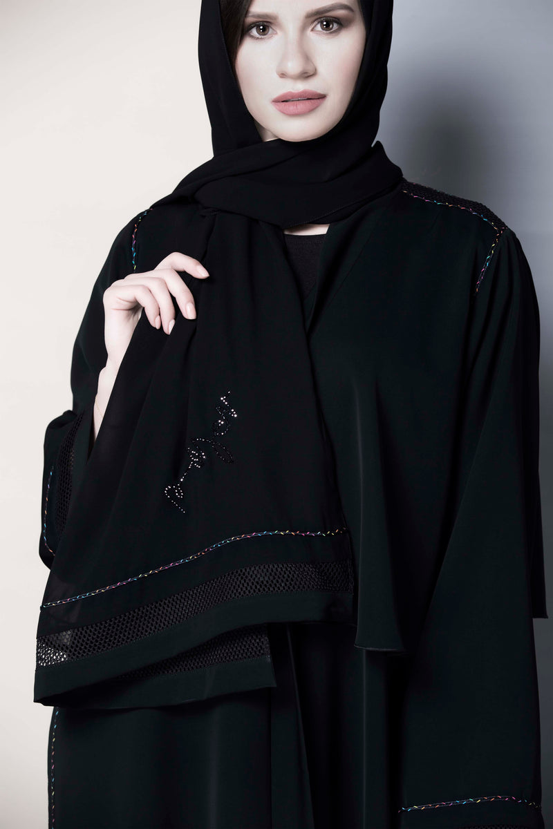 BLACK PANEL CREPE OPEN ABAYA.