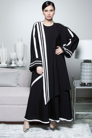 BLACK HAND EMBROIDERED SPORT SOALON ABAYA.