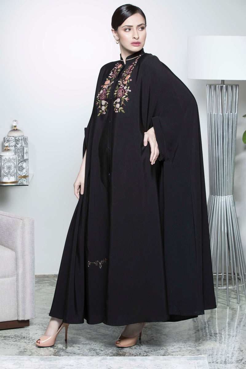 BLACK FLORAL EMBROIDERED CAPE SOALON ABAYA.