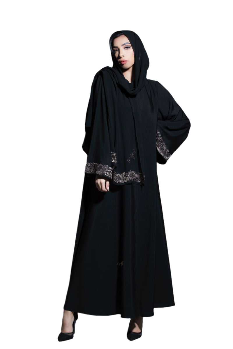 BLACK CUFF EMBROIDERED SOALON ABAYA.