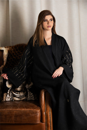 BLACK FRENCH JACQUARD OPEN BISHT ABAYA.