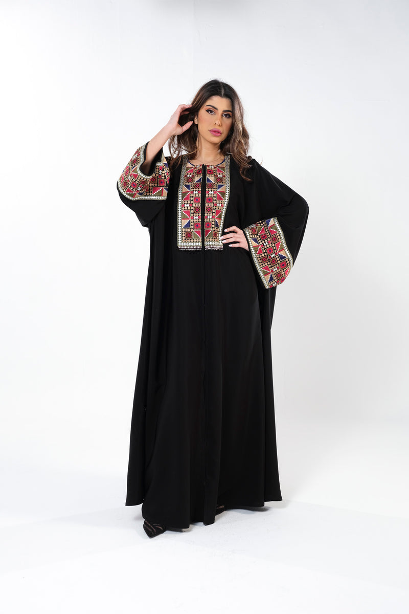 BLACK EMBRODERED SOALON BISHT ABAYA