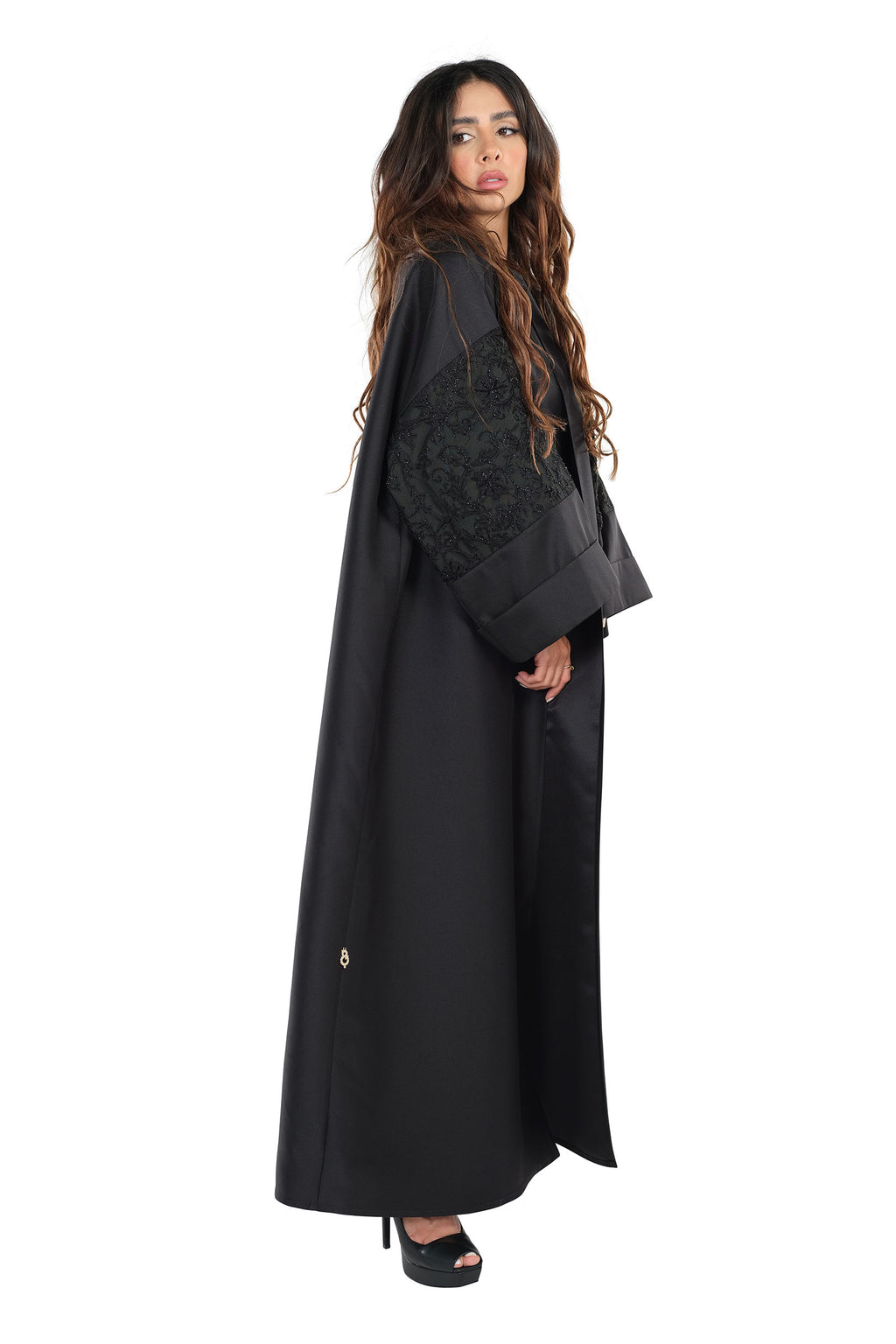 JAQUARD BAISHT EMBROIDERY SLEEVE ABAYA