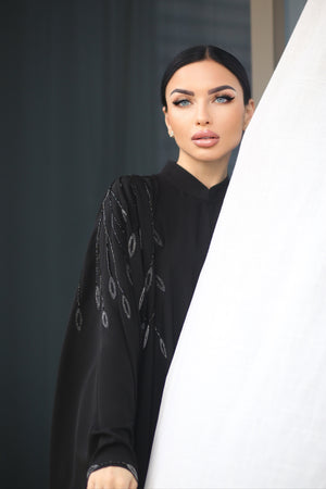 FLY CRYSTALIZED SOALON BISHT ABAYA