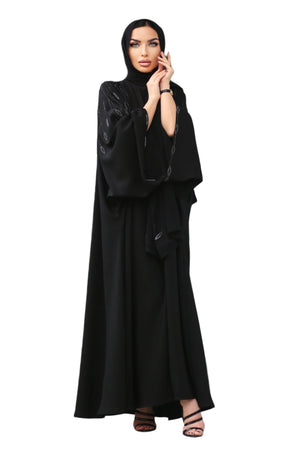 FLY CRYSTALIZED SOALON BISHT ABAYA