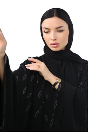 FLY CRYSTALIZED SOALON BISHT ABAYA