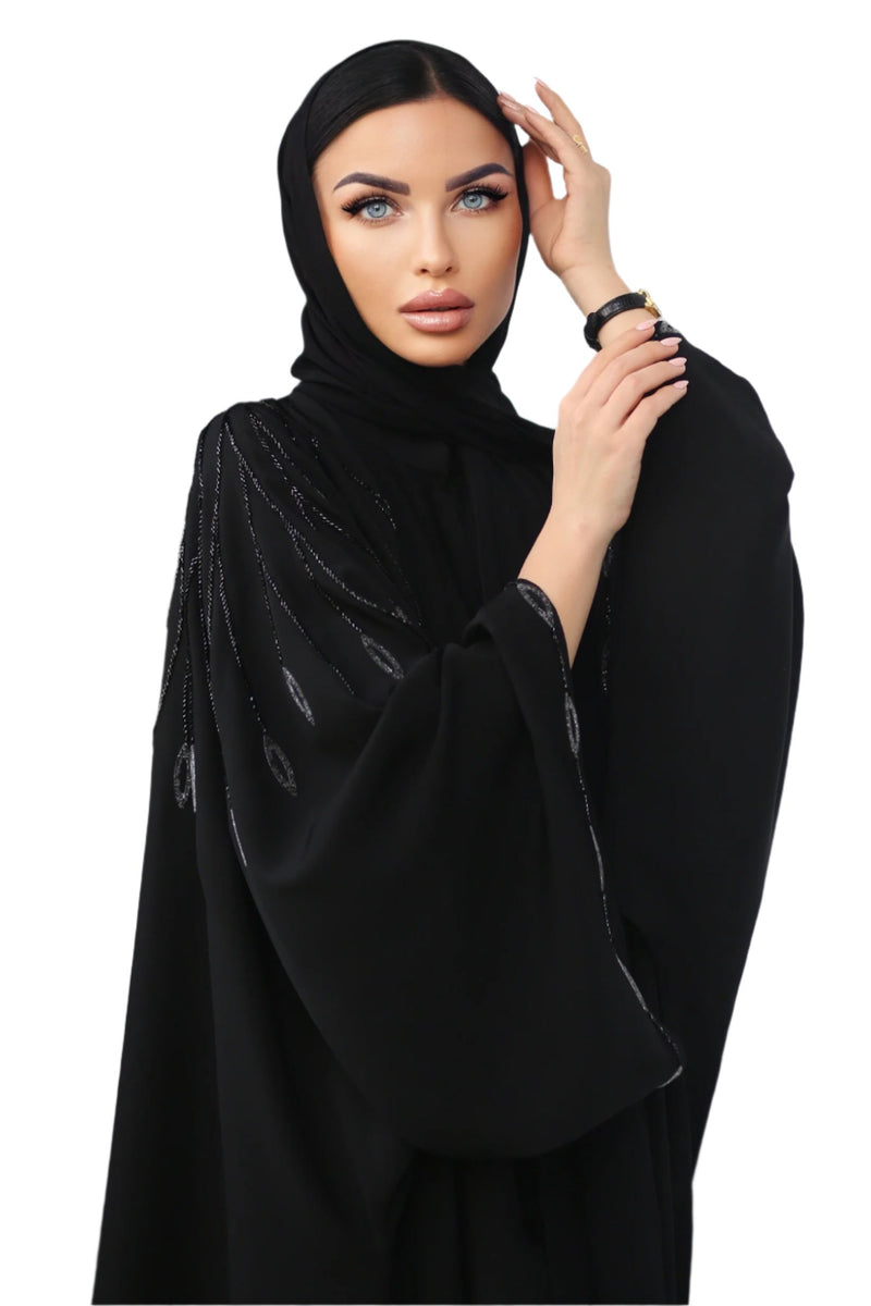 FLY CRYSTALIZED SOALON BISHT ABAYA