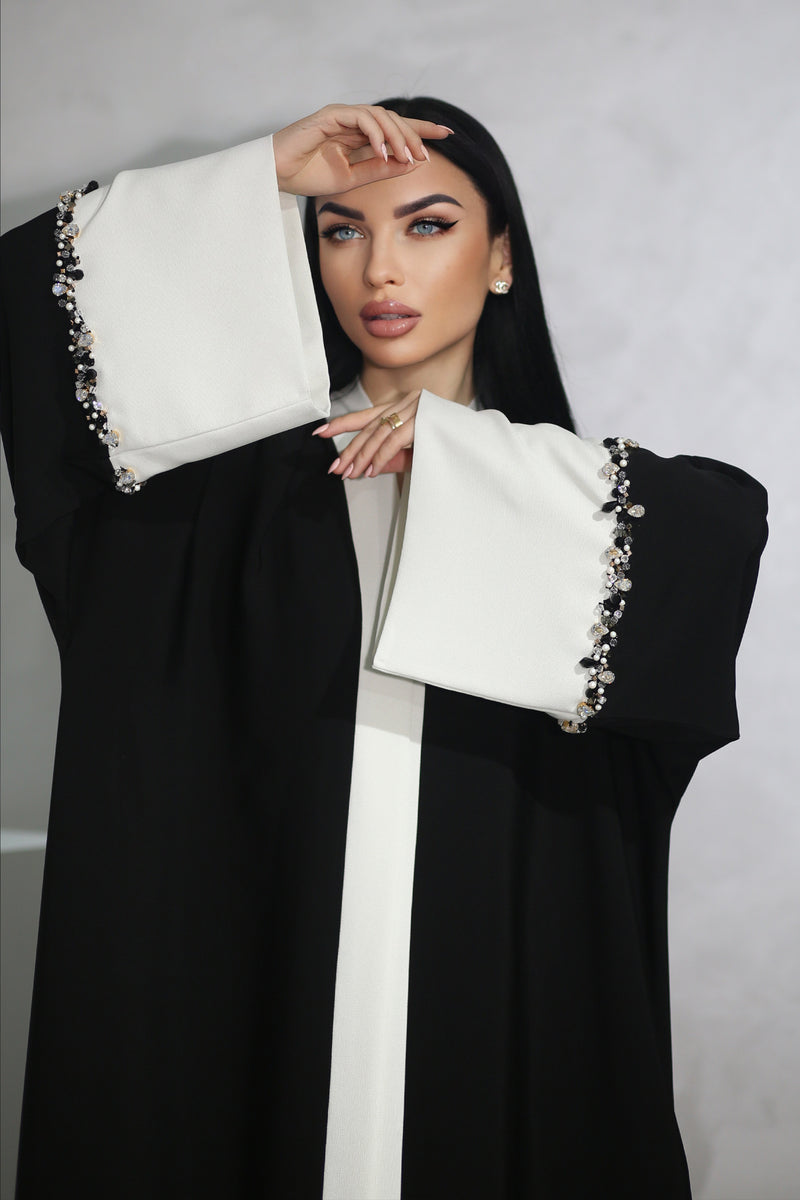 CRYSTALIZED SLEEVES BLACK AND WHITE  ABAYA